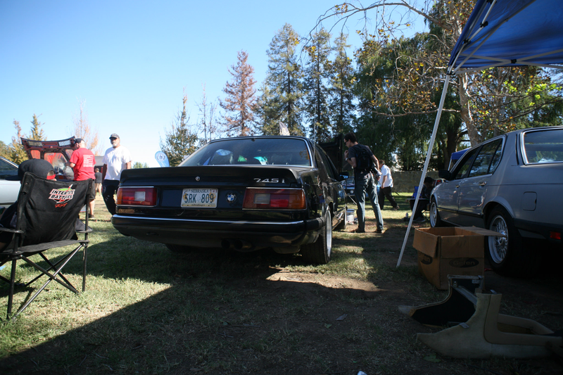 Illustration for article titled SoCal Vintage BMWs: Where the turn-signal-using BMW owners come to play